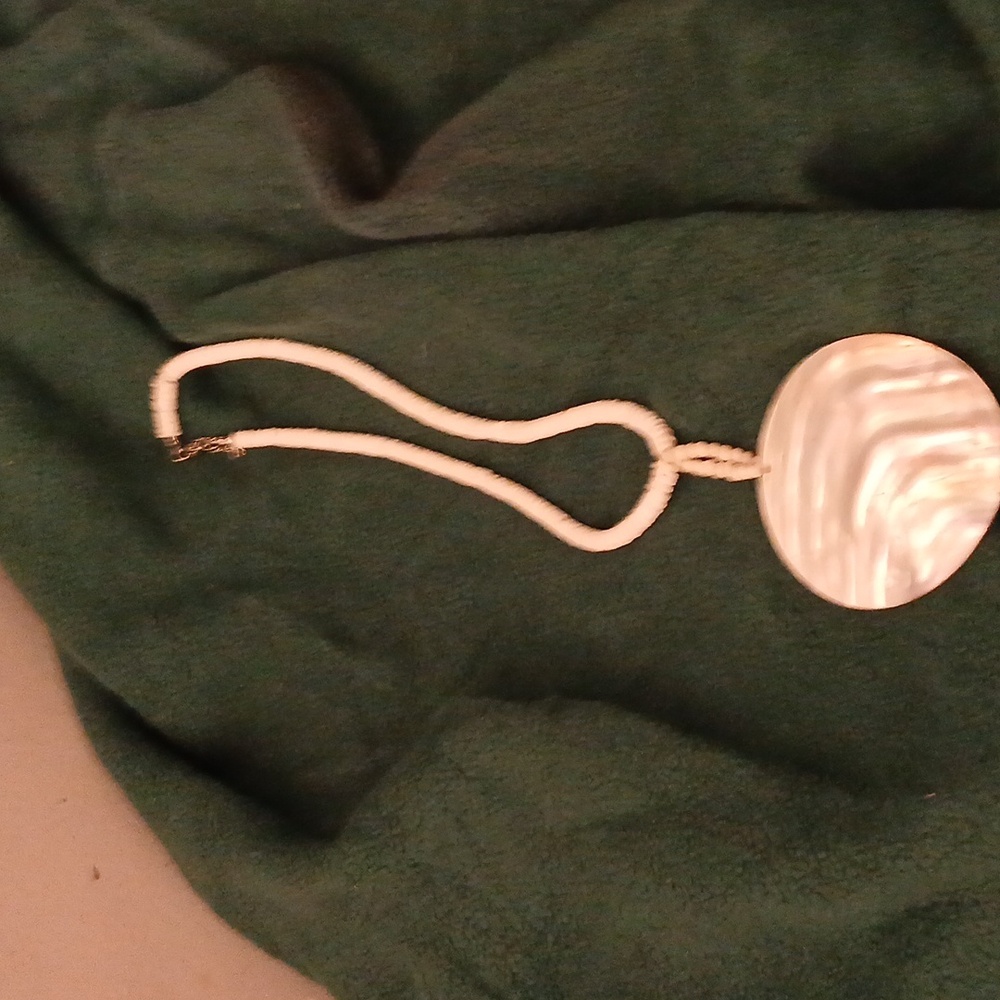 12 inch sea island off white  colored chain with